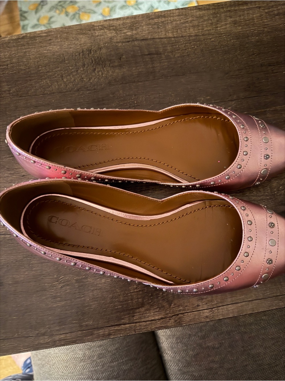 Coach Metallic Pink Studded Pointed Toe Women’s Flats size 9 - Picture 3 of 5